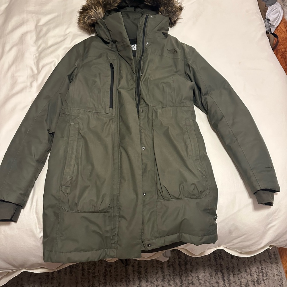 North Face Women’s Green Winter Parka